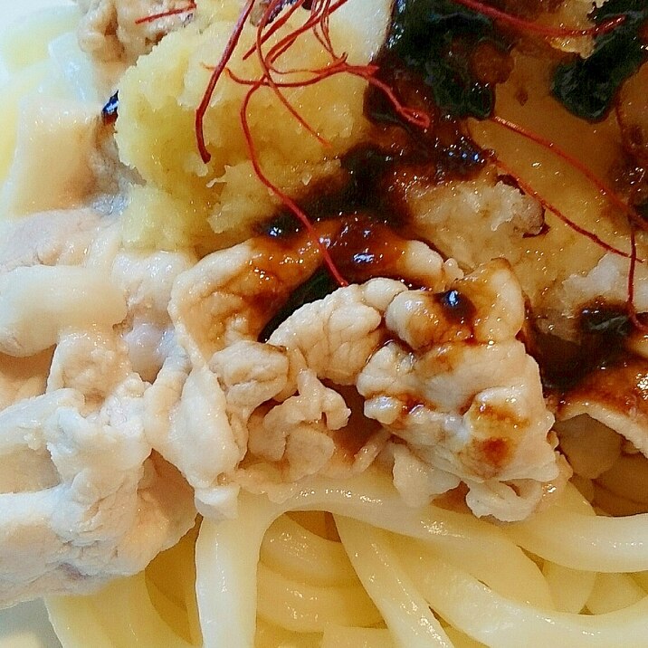 焦がし醤油で豚しゃぶうどん